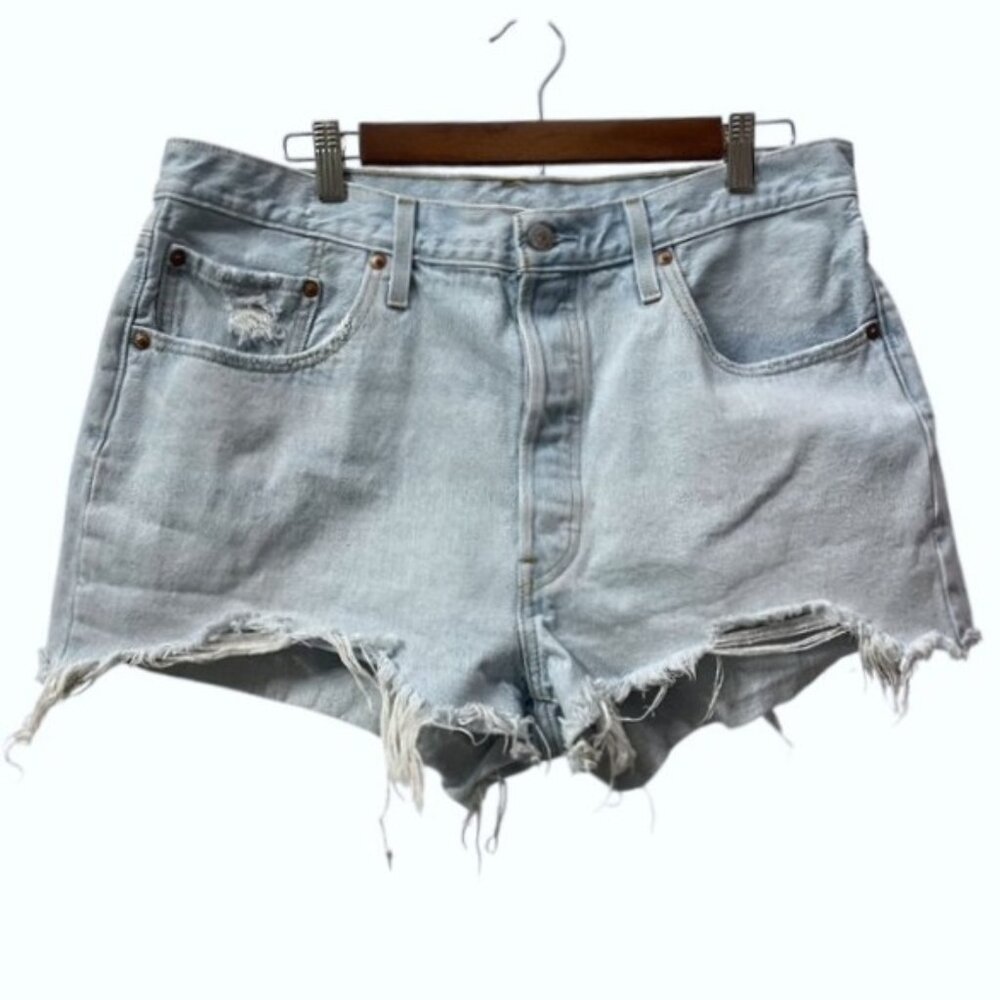 Levi's 501 Premium Cut Off Distressed Denim Shorts Light Wash Blue Size 33